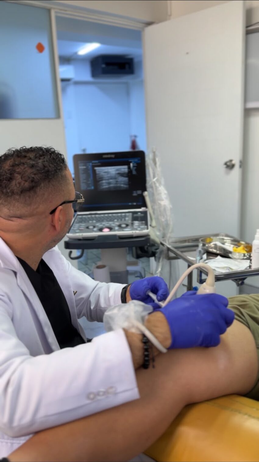 Infiltración de rodilla guiada por ecografía